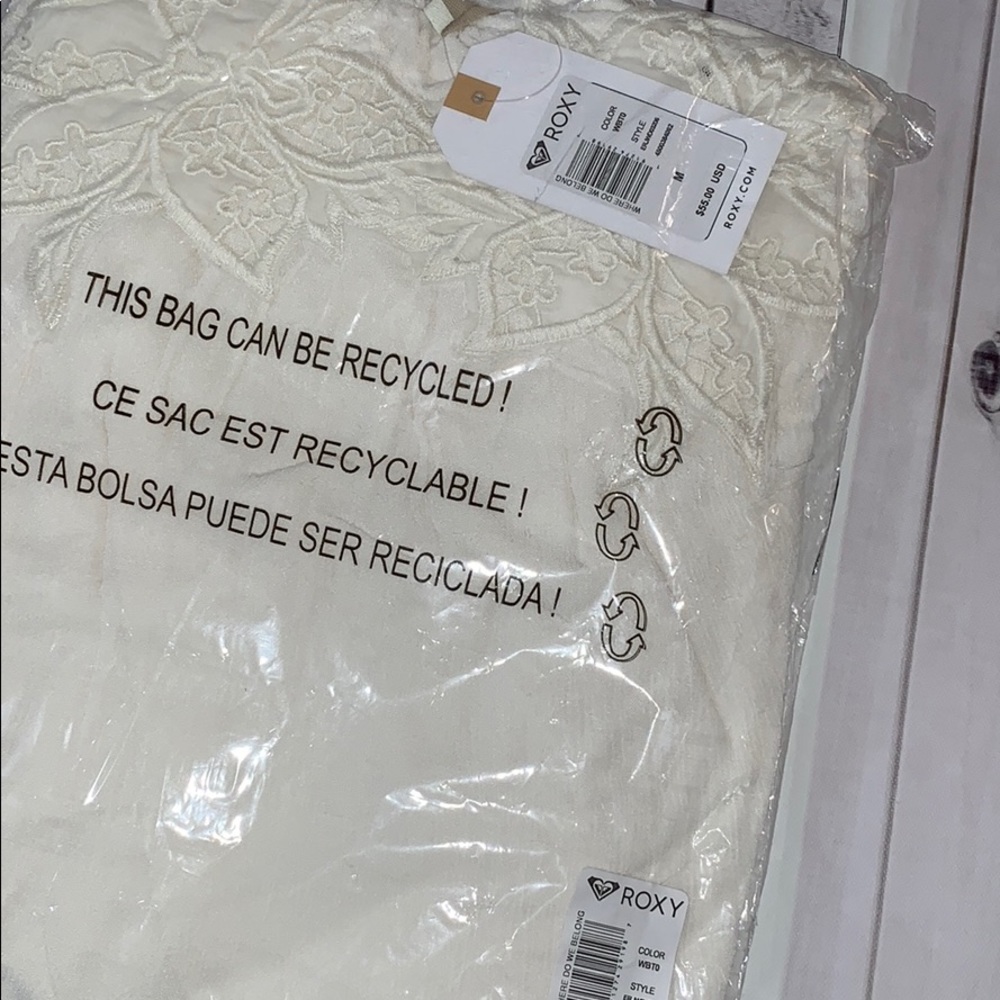 🔥Roxy women’s where do we belong dress off white NWT - Picture 4 of 6